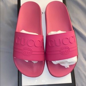 Like New Gucci Slides